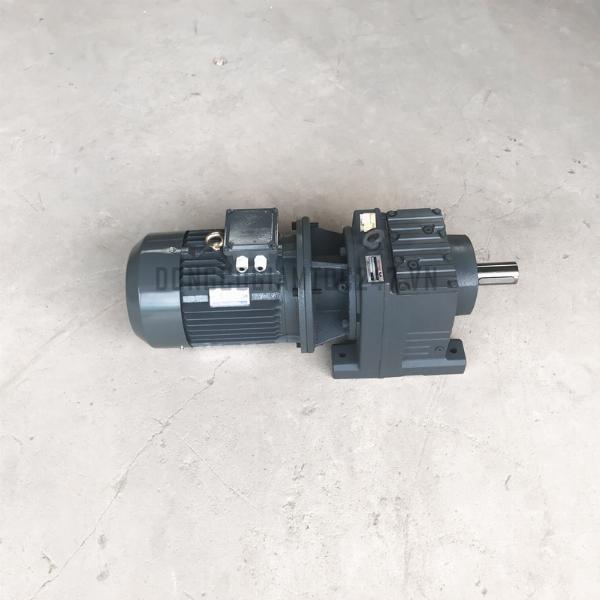 Motor giảm tốc chân đế 7.5KW 10HP