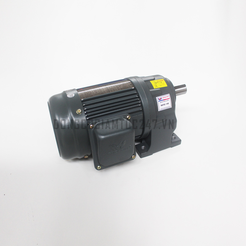 Motor giảm tốc chân đế 0.4KW 0.5HP 